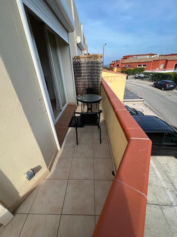 Plein Sud, Bel Appartement 20 Metres De La Plage La Capte Hyeres Exterior photo